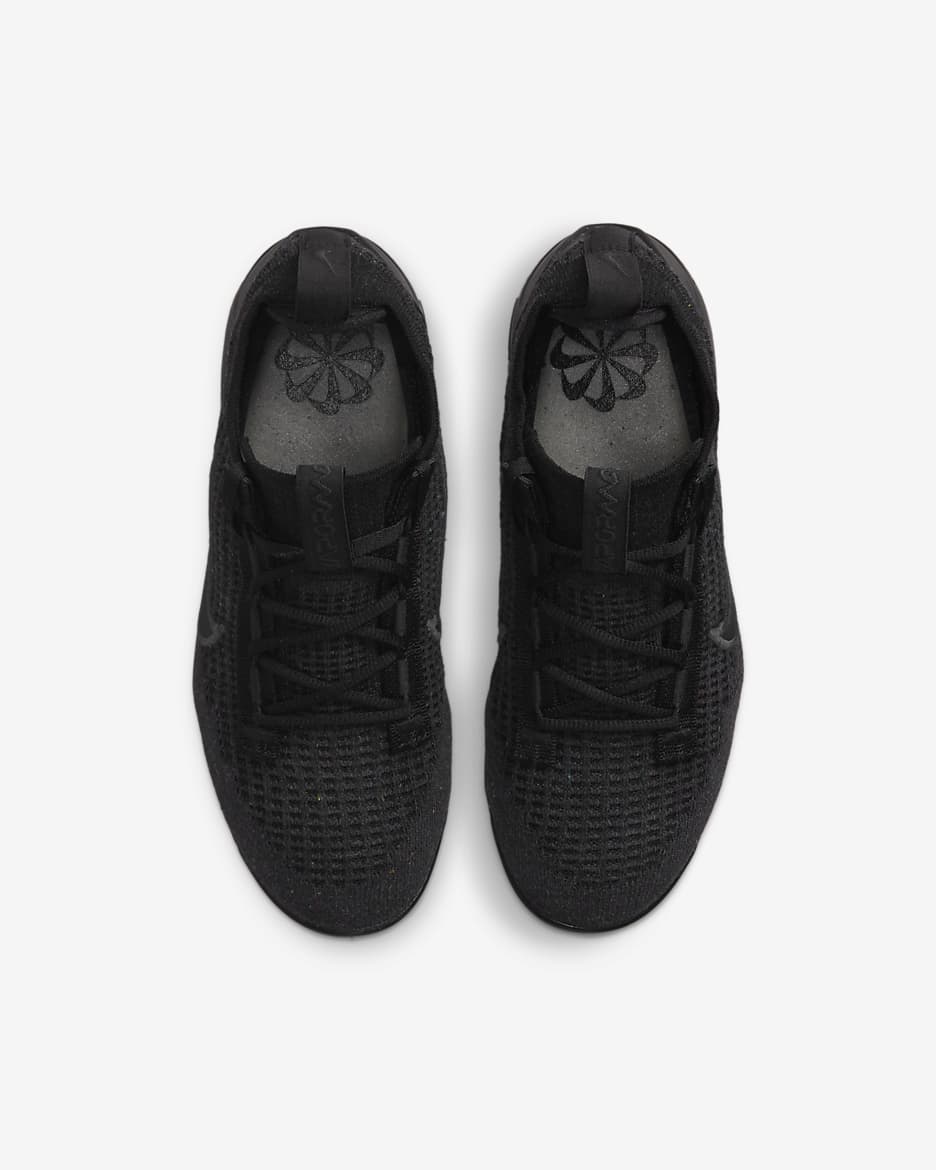 Air vapormax flyknit triple black junior best sale